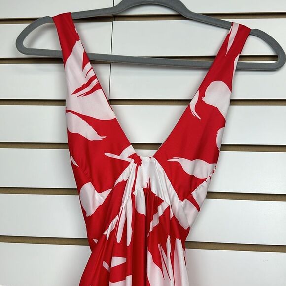 The MIA Maxi Dress tie back halter Neck Tropical print Red/white Sz Small - Picture 4 of 8